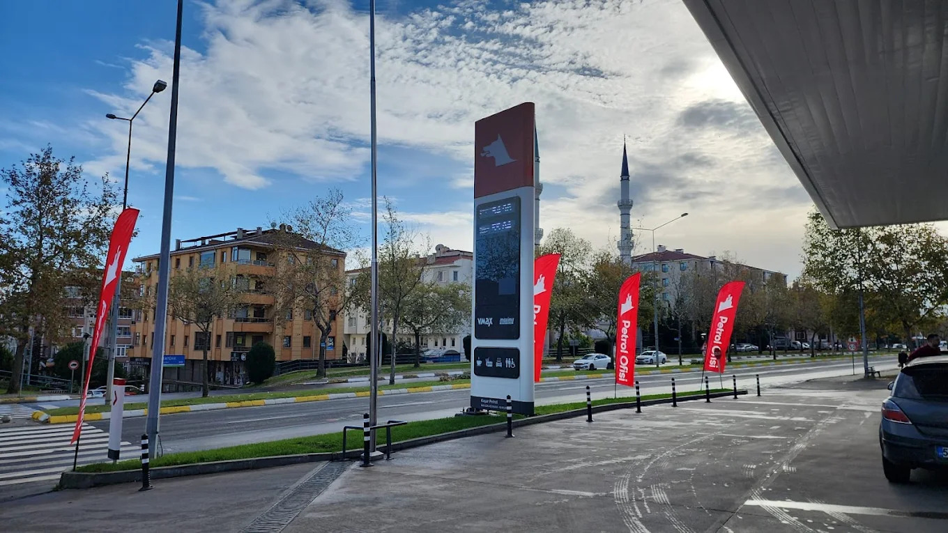 Koşar Petrol istasyonu dış görünüm